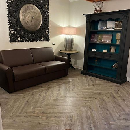 La Vite 2.0 Apartments Ντεζεντσάνο ντελ Γκάρντα Εξωτερικό φωτογραφία