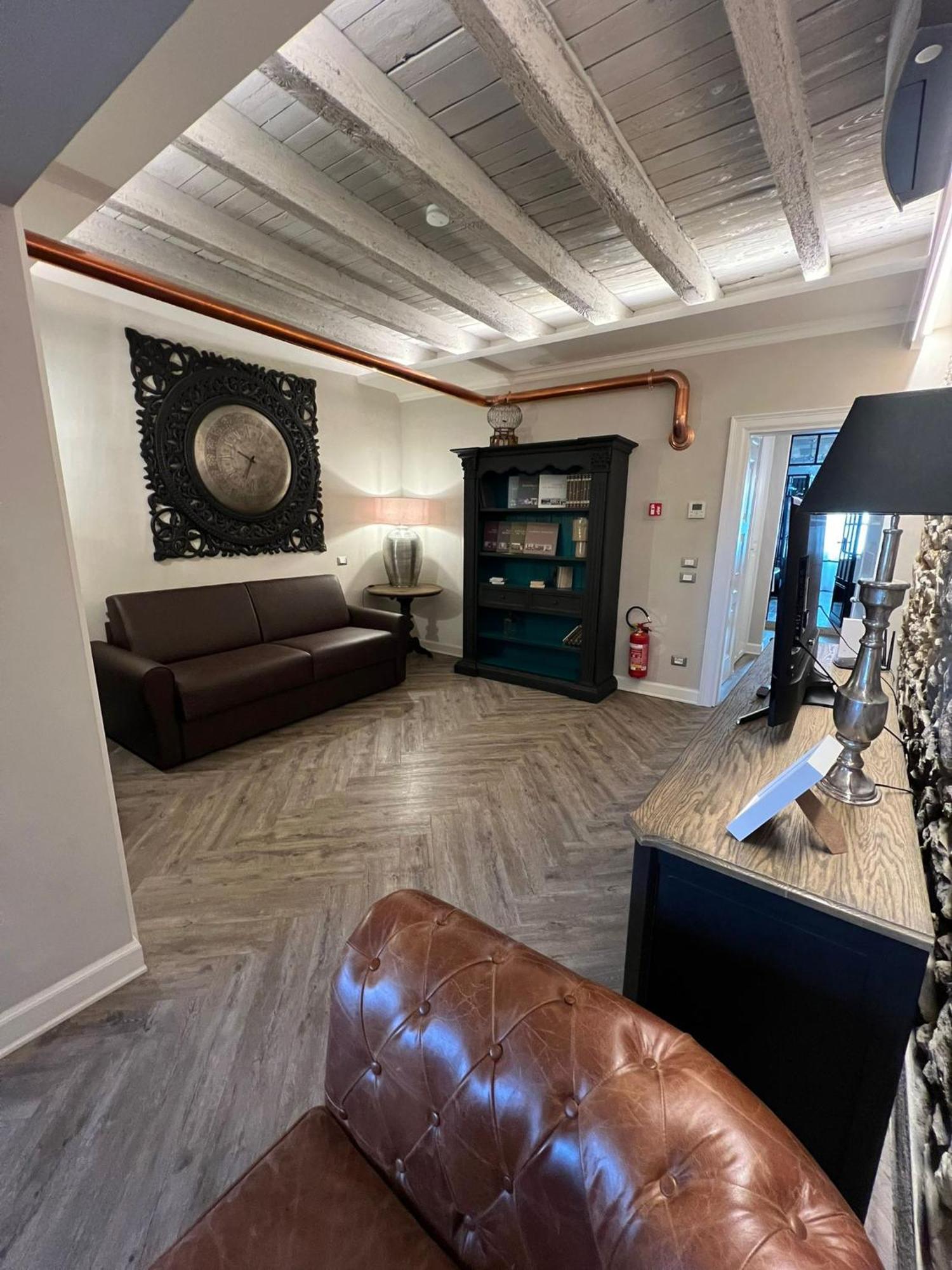 La Vite 2.0 Apartments Ντεζεντσάνο ντελ Γκάρντα Εξωτερικό φωτογραφία