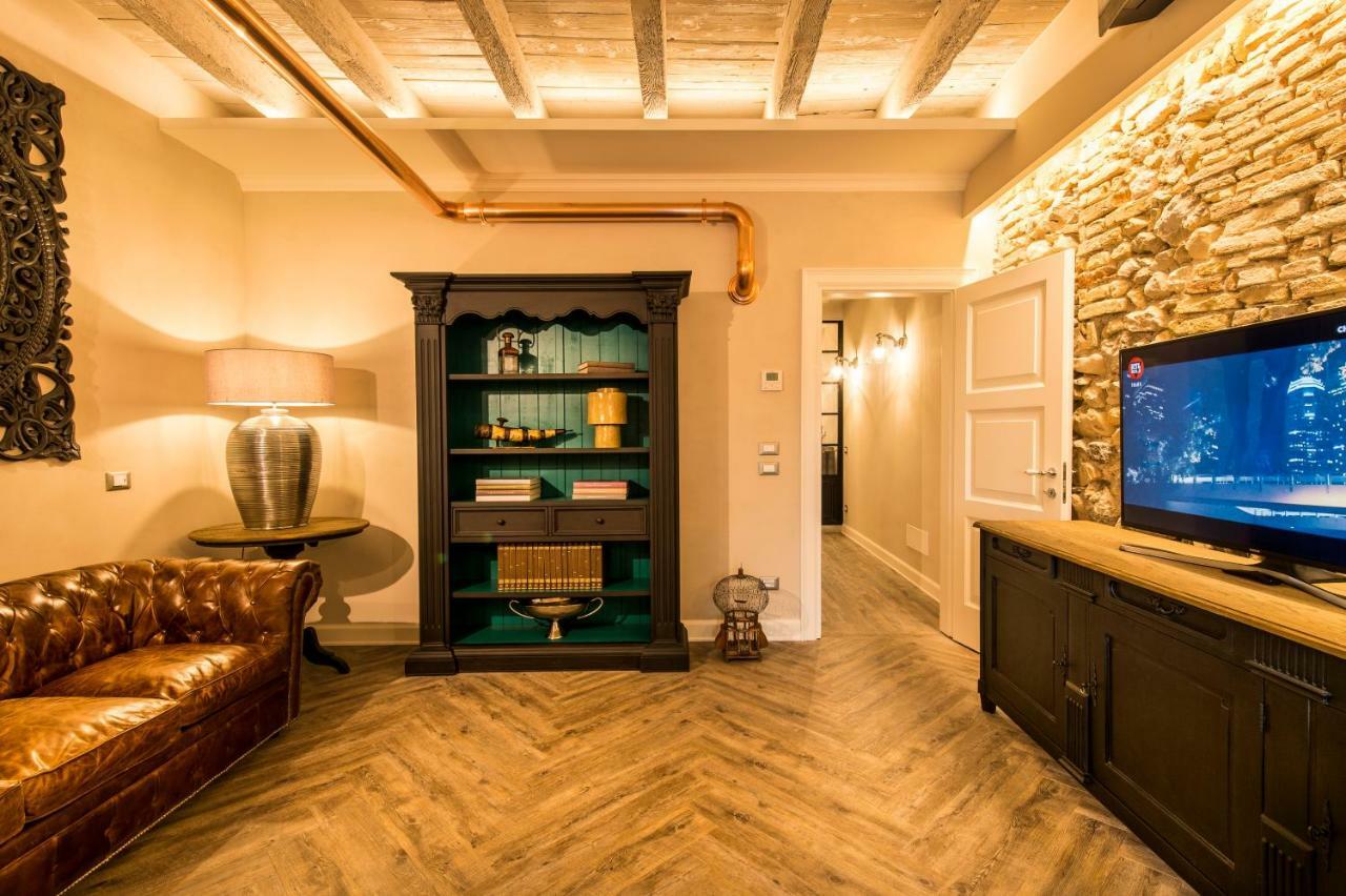 La Vite 2.0 Apartments Ντεζεντσάνο ντελ Γκάρντα Εξωτερικό φωτογραφία