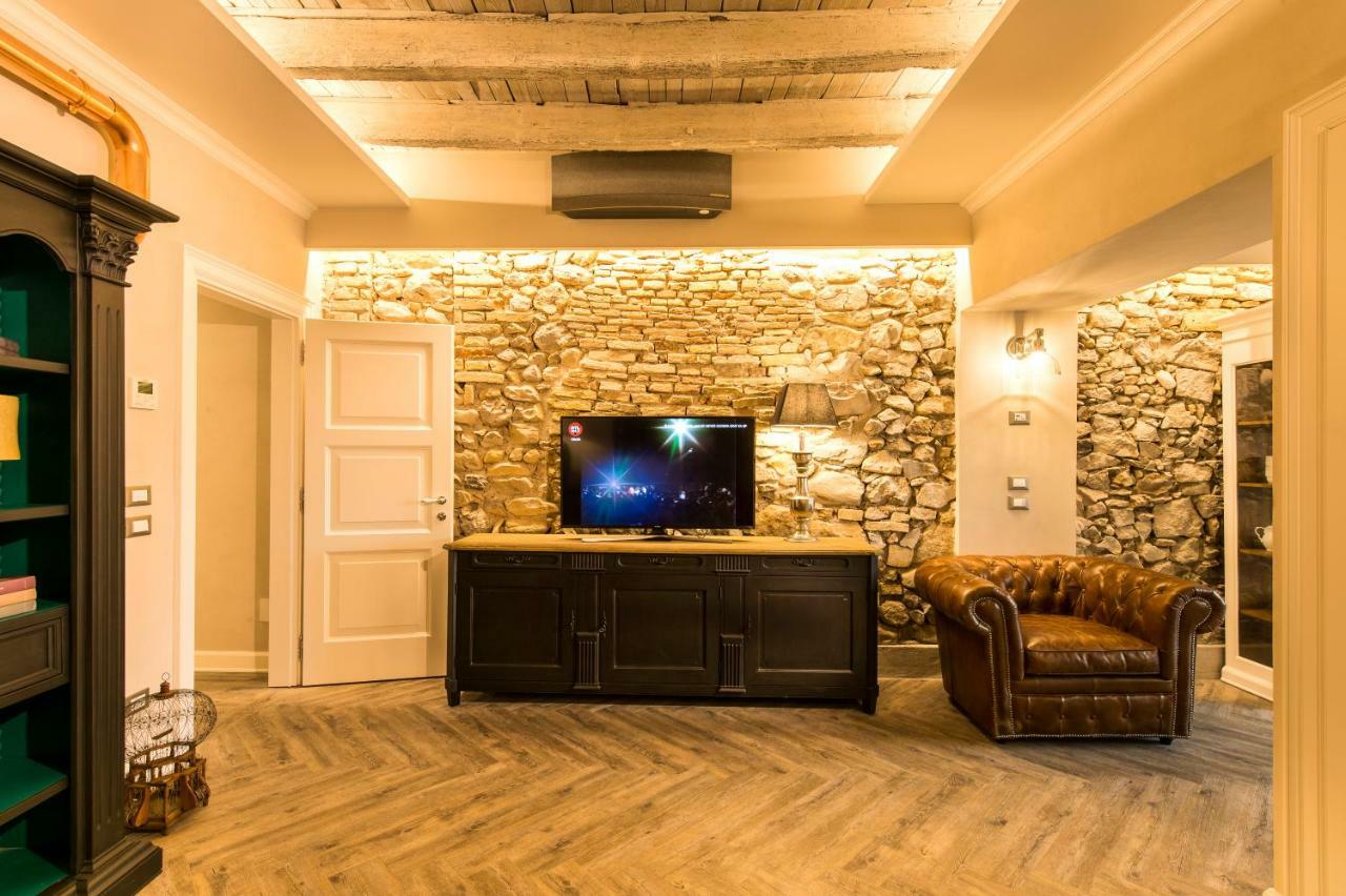 La Vite 2.0 Apartments Ντεζεντσάνο ντελ Γκάρντα Εξωτερικό φωτογραφία