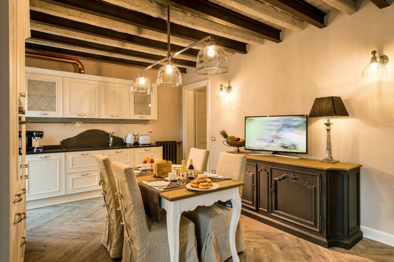 La Vite 2.0 Apartments Ντεζεντσάνο ντελ Γκάρντα Εξωτερικό φωτογραφία